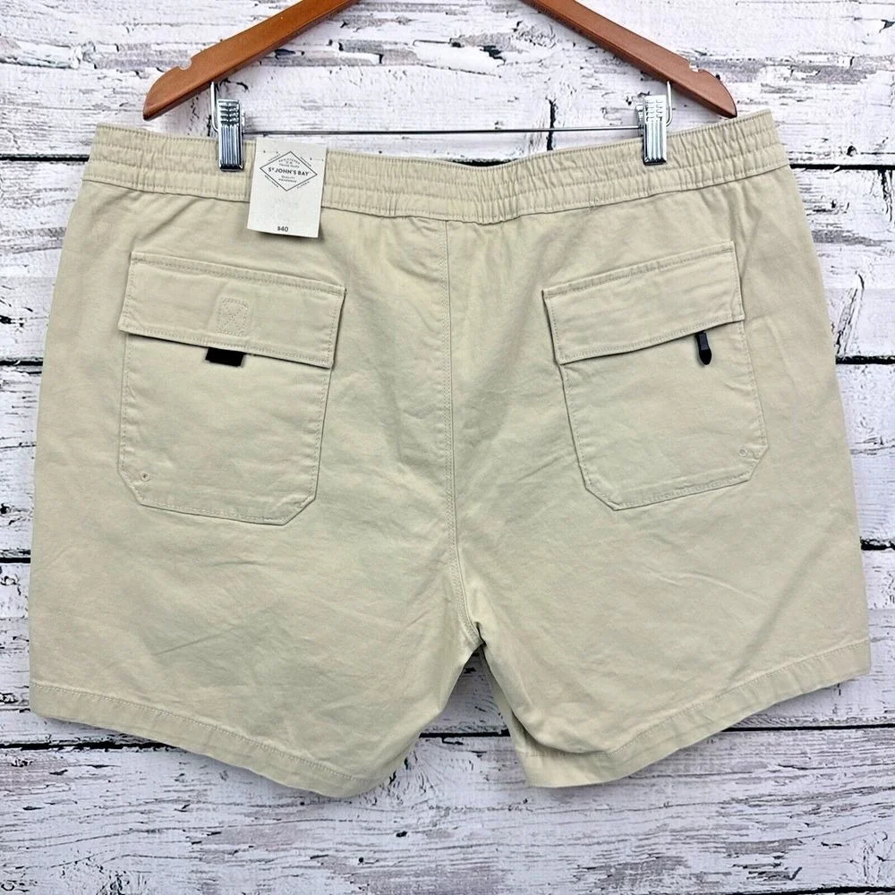 St. John's Bay Men's Khaki Front Pocket Cotton Blend 🆕 Shorts [Size 42] New‎